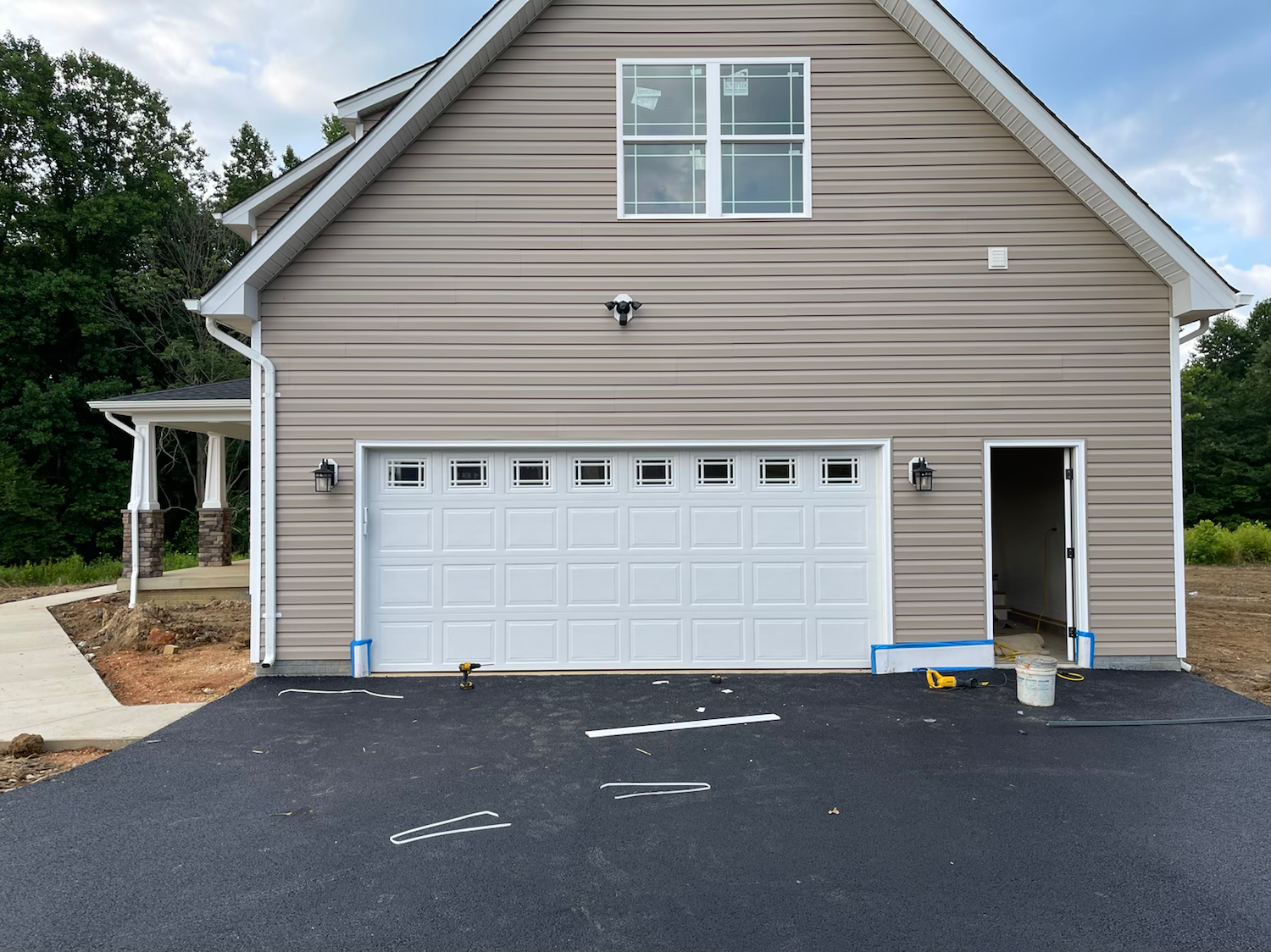 Garage doors and openers and spring and cable repairs👍