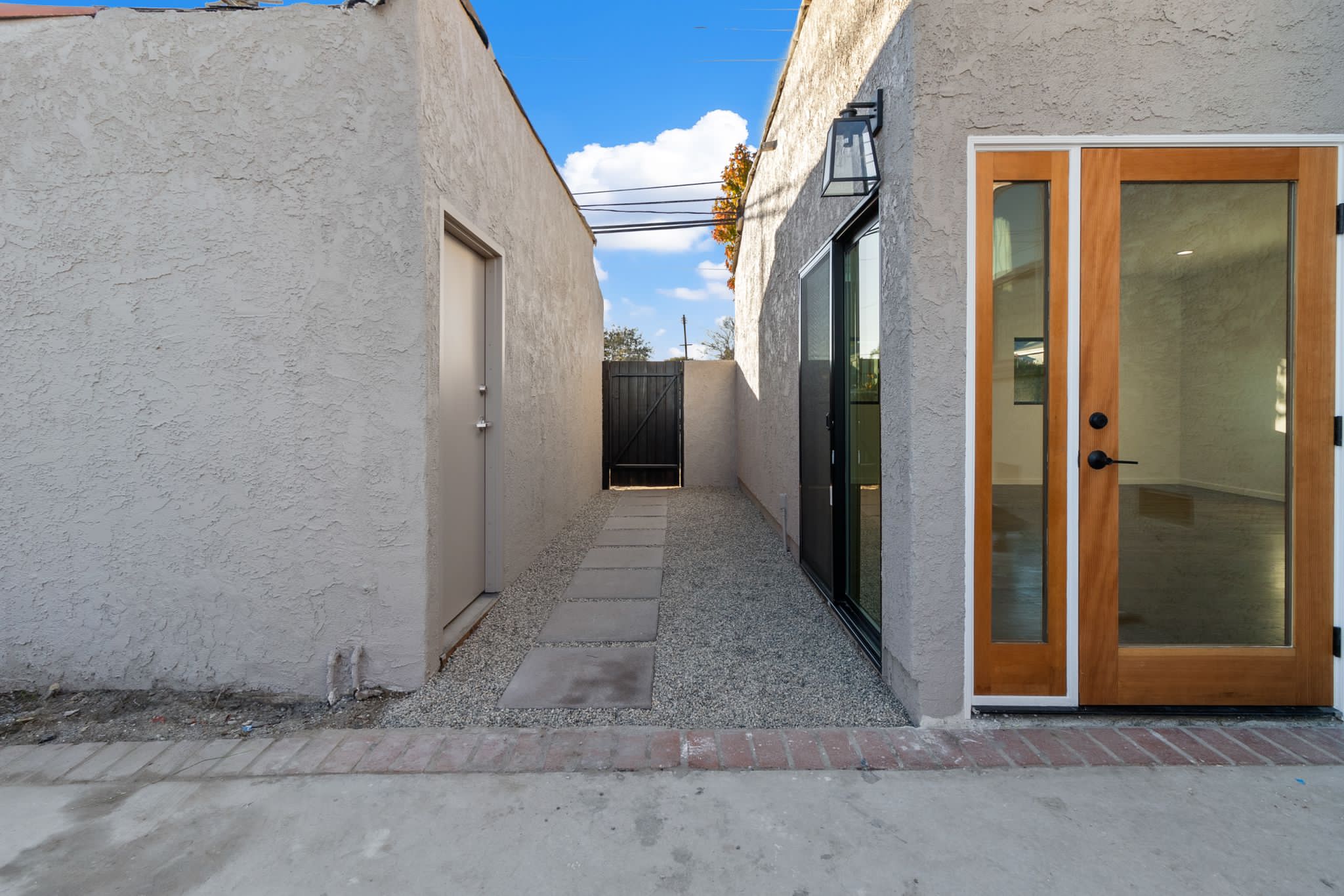Modern Family Home Makeover - Detached Garage