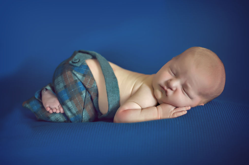 Lansing Newborn Photographer 5.jpg