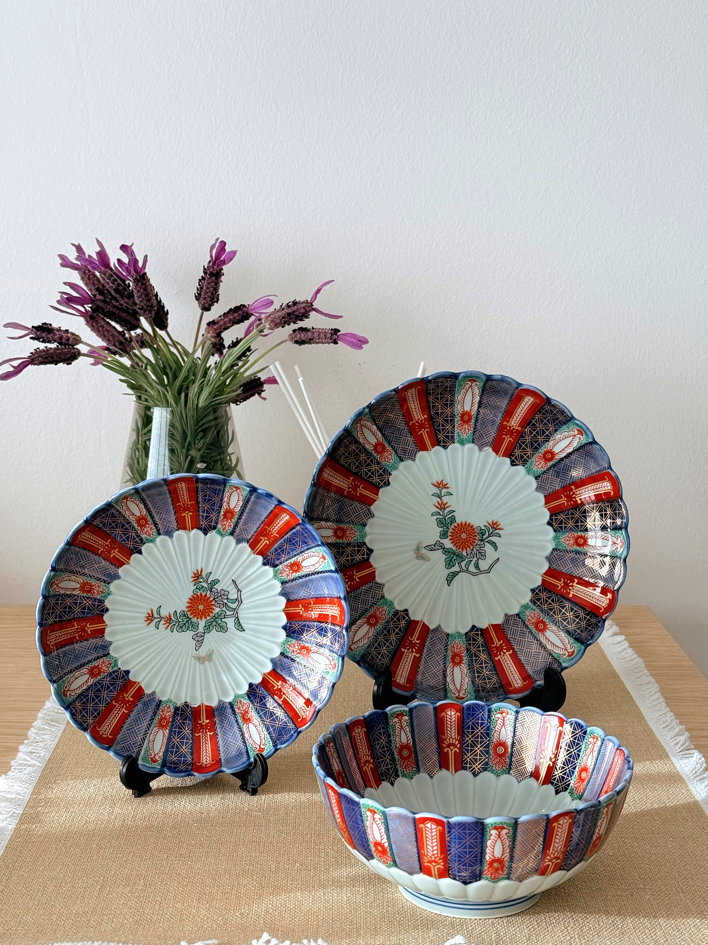 Hasami Ware Rinkuro Kiln Imari Floral Tableware Bowl and Plates