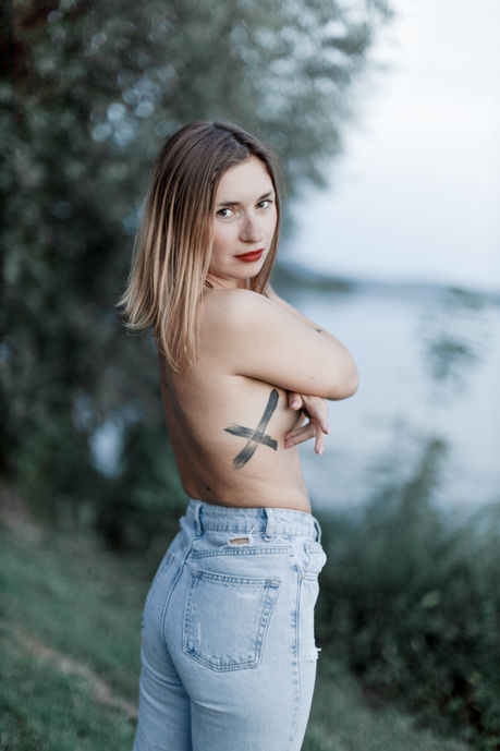 4T5A0883ph2023 lightretMET-1.jpg