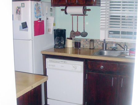 Assisted Living – Downsizing Your Kitchen