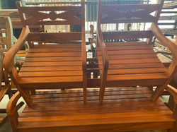 Banco de Peroba Desenhado