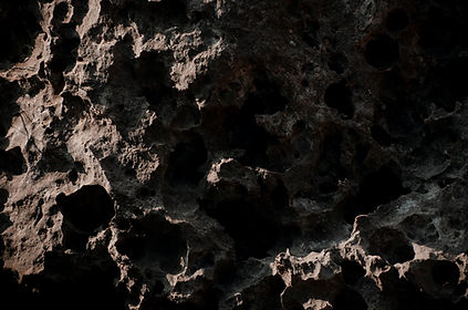 Image by Viktor Talashuk