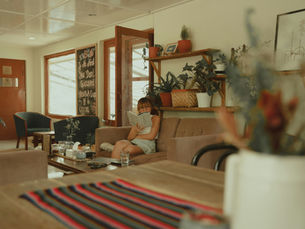 Midweek Chapters : A Reading Companion