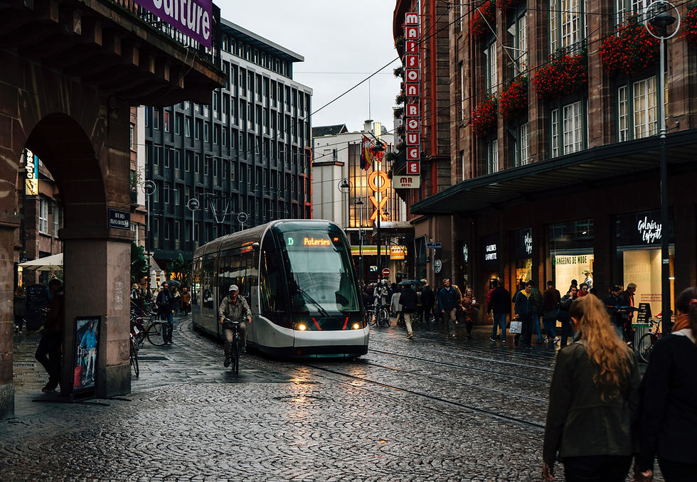 Städtereise im Herbst: Die schönsten Reiseziele für goldene Tage in Europas Städten
