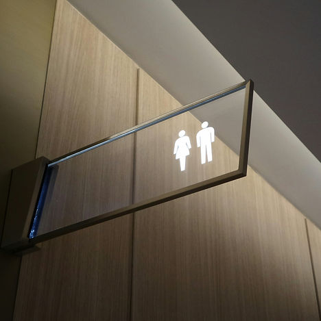 Pulizia bagni e superfici critiche sanitarie