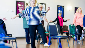 3 Things I tell patients who want to hold onto their independence as they get older when it comes to their mobility and reducing the risks of falls !