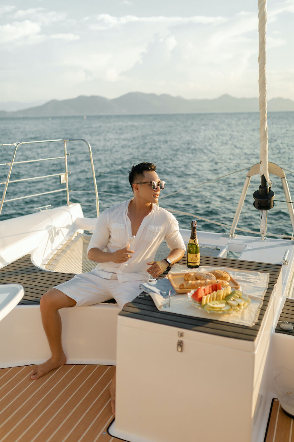 How to Buy a Yacht: Your Ultimate Guide