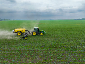 EU pauses fertiliser import tariffs for one year