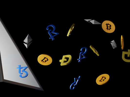 What Are Crypto Airdrops and How Do People Claim Free Tokens?