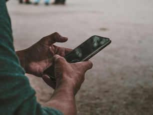 Stop Checking Your Phone Around Your Kids. Here's How I Did It.