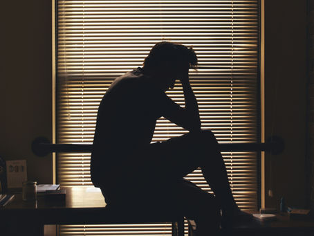 Er zieht sich zurück, weil er Gefühle hat: Was bedeutet das?