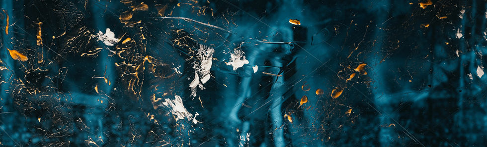 Il team building a tema mentalismo consiste in una serie di attività che sfidano la mente dei partecipanti e li aiutano a sviluppare la capacità di lavorare insieme in modo più efficace. Attraverso esercizi di lettura della mente, di memorizzazione e di problem solving, i membri del team impareranno a comunicare meglio e a sviluppare una maggiore fiducia e rispetto reciproco.