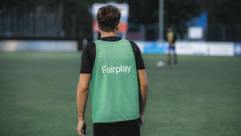 Key Digital Marketing Tactics for Football Coaches and Managers to Build a Strong Online Presence