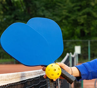 Image by Aleksander Saks