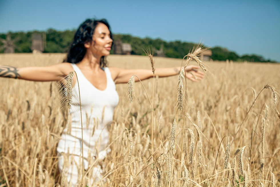 Frau, Gesundheit, Hormone, Healthy Aging, Best Ager, Pubertät, Teenager, Frauengesundheit, women health, resiliance, hormons, female body, Körper einer Frau