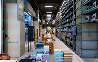 Image by mos design