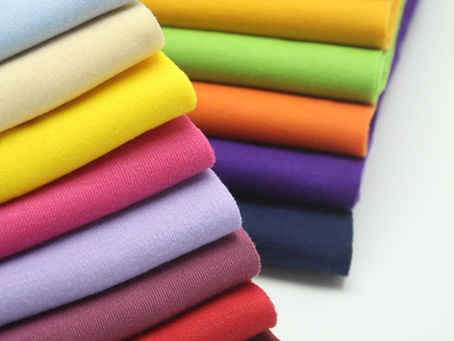 Renkli welsoft kumaş çeşitleri – yumuşak dokulu, sıcak tutan, battaniye, polar pijama ve ev tekstili üretiminde kullanılan %100 polyester kumaşlar.