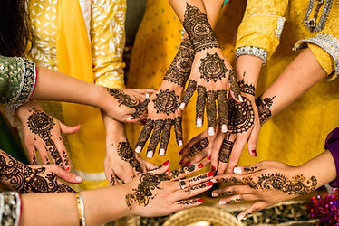 Henna service