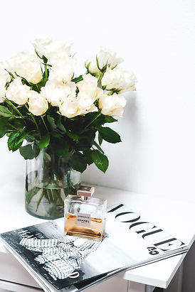 Image by Laura Chouette
