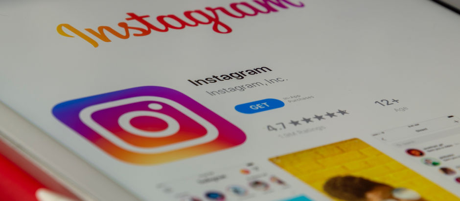 Step-by-Step: How to Design an Eye-Catching Instagram Carousel