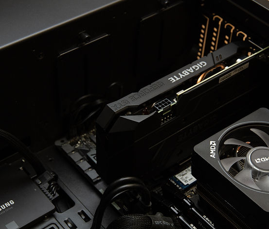 Image by Daniel Leżuch