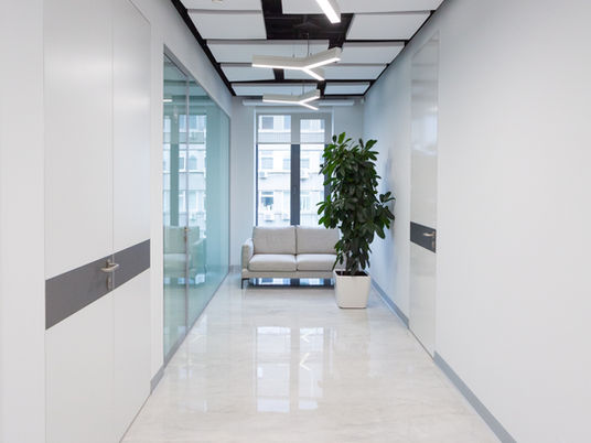 Os Pilares Operacionais das Clínicas Populares de Sucesso: Padronização, Agilidade e Baixa Inadimplência