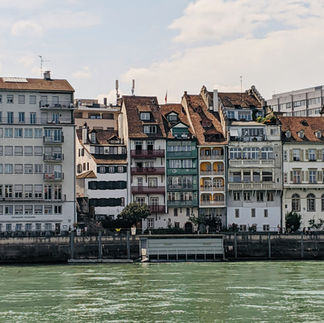 Basel'e Gideceklere Mini Rehber