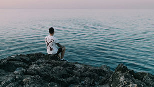 6 Ways to Stay Present to God and Others