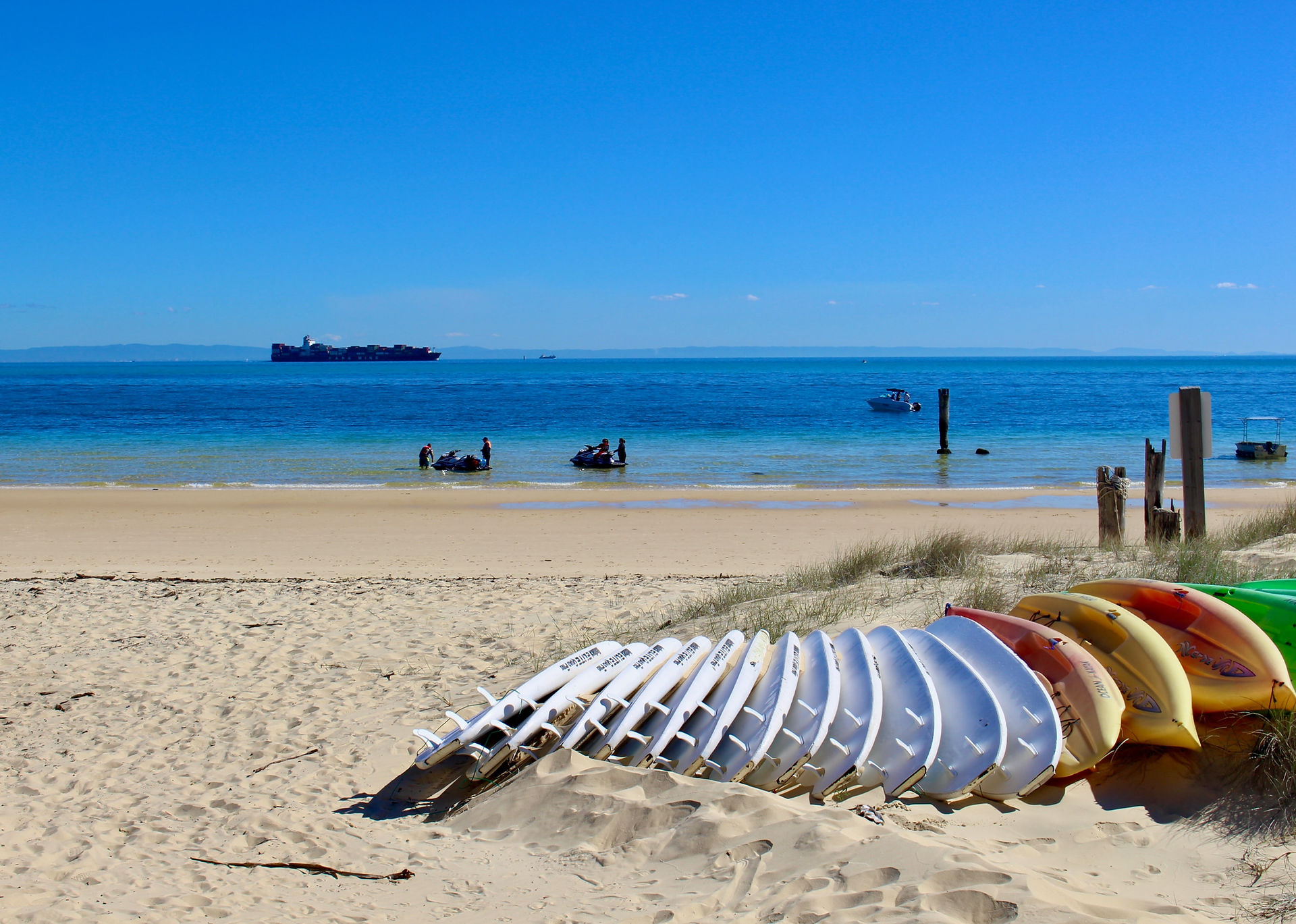 Moreton island,  what to visit in Australia, tours to Australia, guide to Australia