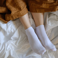 Image by Livi Po