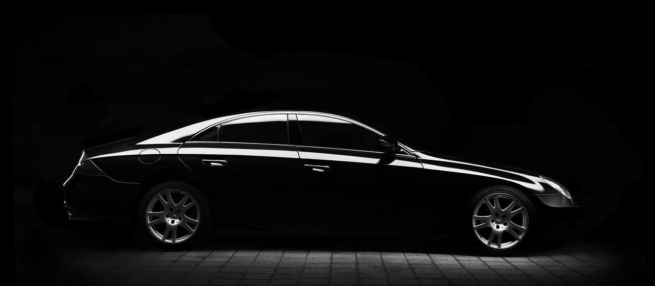 Luxury-Sedan-Rental-for-wedding