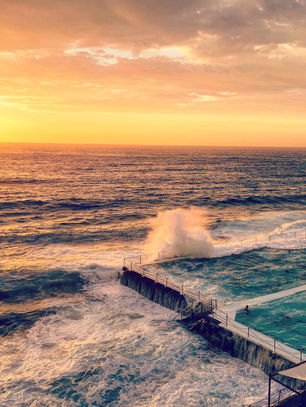 Surfen, Sonne, Sand & Schaum – die Flat White Story aus Down Under