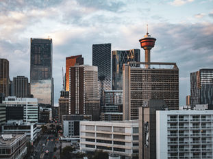 Calgary vs Vancouver Housing Market 2025: Prices, Trends & Opportunities