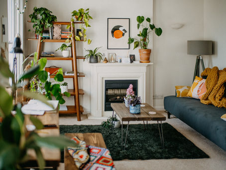 Reading the World: 5 Ways to Reduce Screen Time