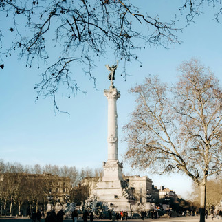 ギロンディン記念碑（Monument aux Girondins）