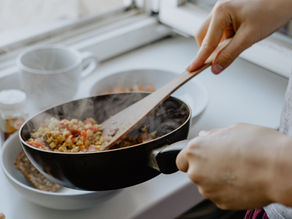What to Watch: The Julia Child Challenge... Bon Appetite!