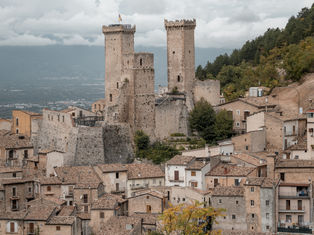 Storia gentile d' Abruzzo 