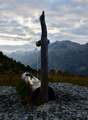 Image by Curdin