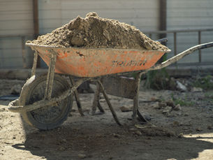 One Wheel, Endless Work: The System Behind the Wheelbarrow
