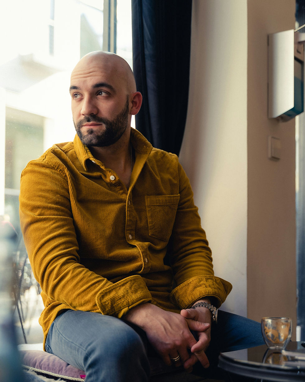 Männer mit Glatze sehen sexy aus