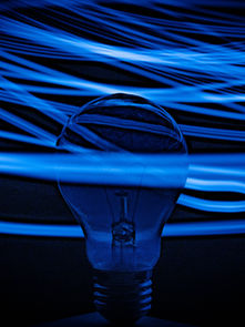 Dynamische Stromtarife und Energiespeicher: Wie moderne Systeme automatisch Geld sparen