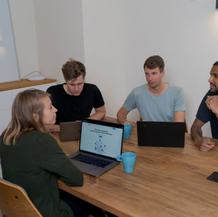 עמדה חייבת בדיווח 2025-2026: מה זה, על מה מדווחים ומתי 