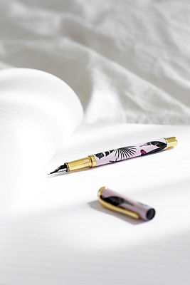 Image by Laura Chouette