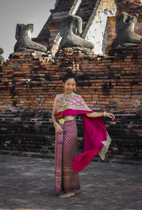 Image by Yatima Kanghae