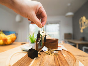 What Is an ISA? A Quick Guide for First-Time Buyers in the UK