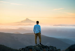 Image by Tim Bogdanov