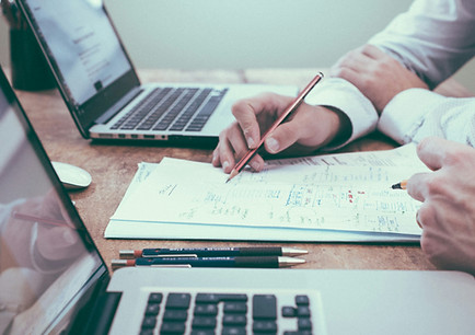 Workshop helping attendees improve Excel spreadsheet skills