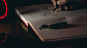 Image by Eugene Chystiakov